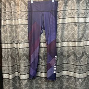 Peloton WITH Purple Reversible Leggings, XXL (16)